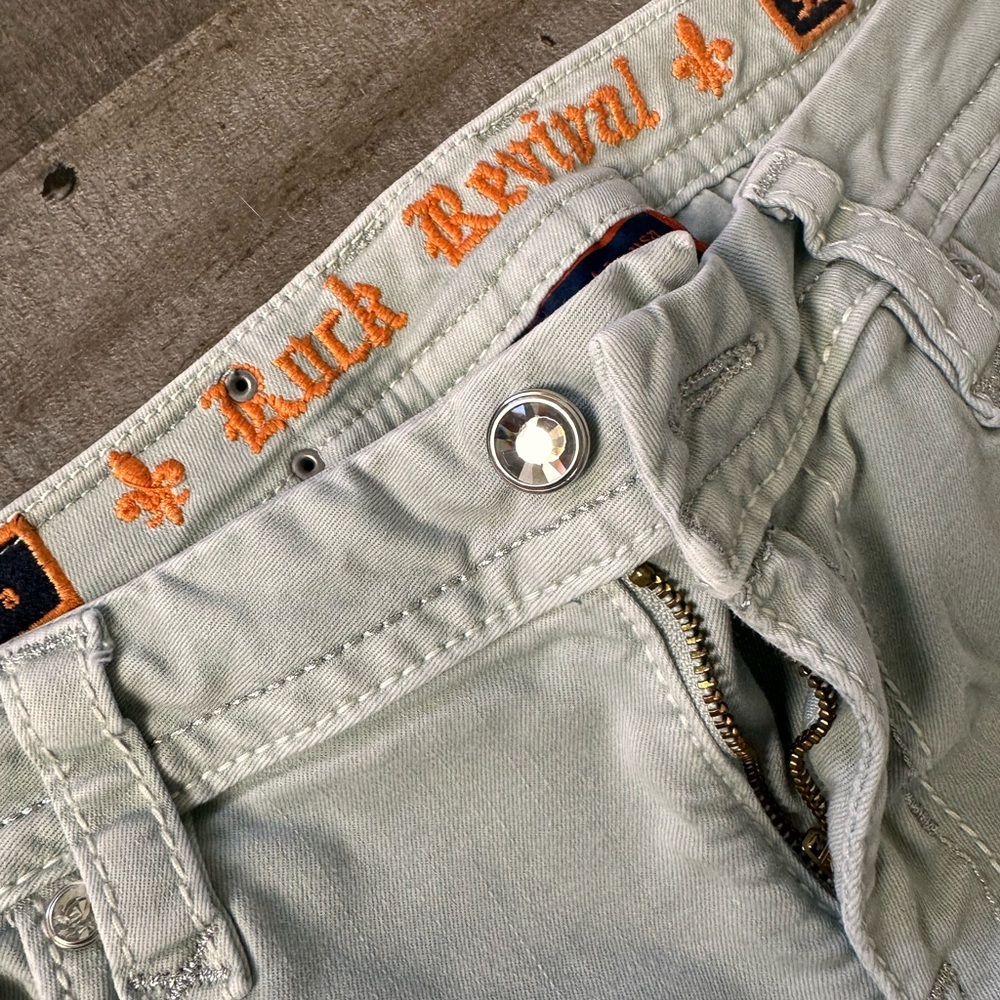 Rock Revival Gray capris - Picture 3 of 11